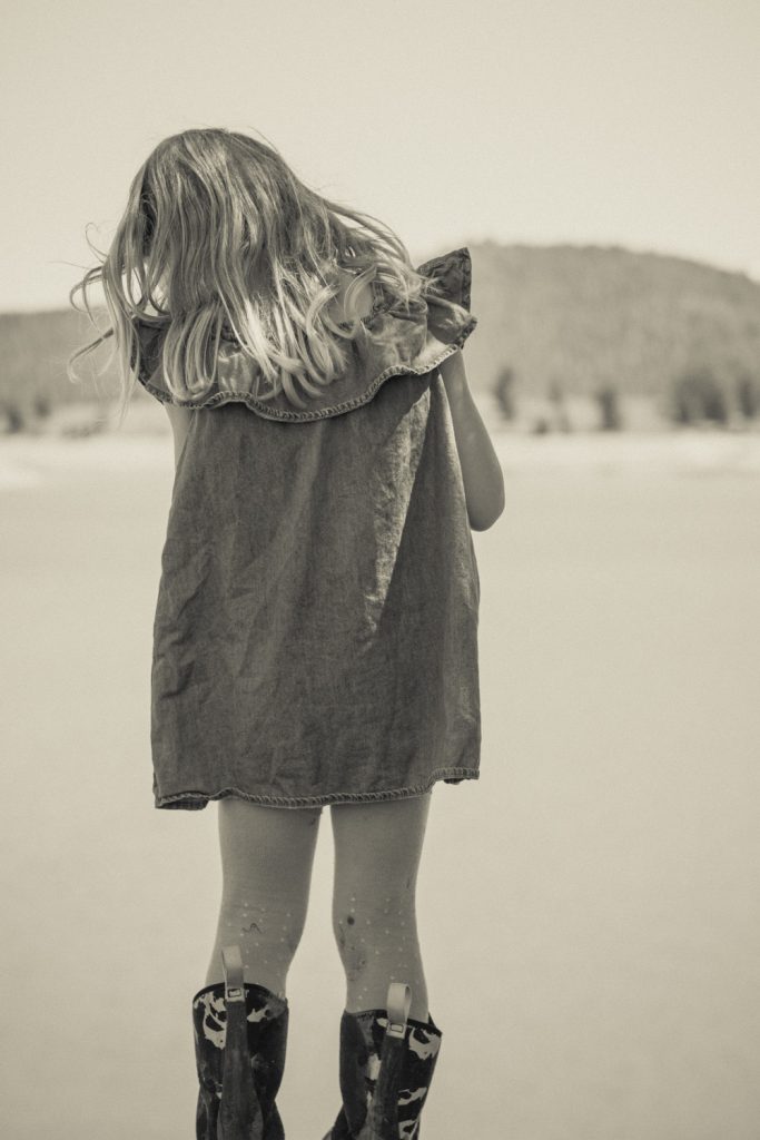 20 04 28 Walkers Truckee9277 683x1024