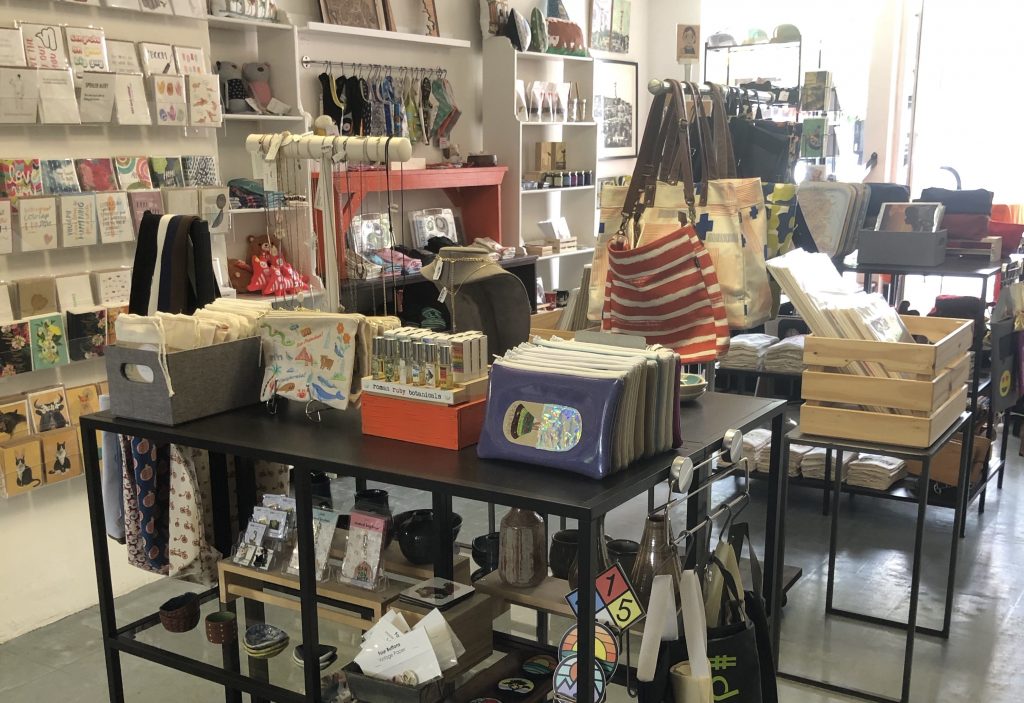 Sunset store 1024x703